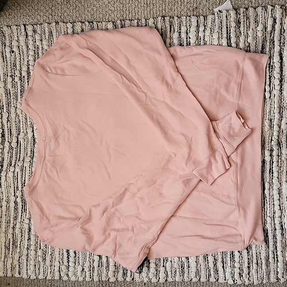 Wildfox Heart Sweatshirt Size XL - Picture 4 of 7